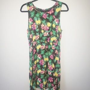 💥2 for $20💥Forever 21 Black&Tropical print dress